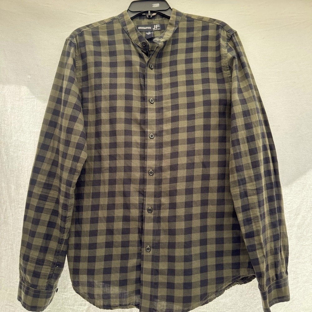 jf j.ferrar Green and Black Casual Button Down Shirt#A